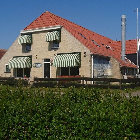 De Cyprian Bed & Breakfast Kaard Εξωτερικό φωτογραφία
