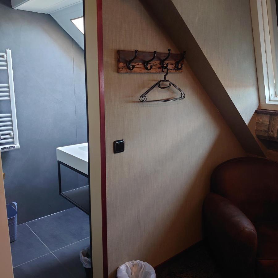 De Cyprian Bed & Breakfast Kaard Εξωτερικό φωτογραφία
