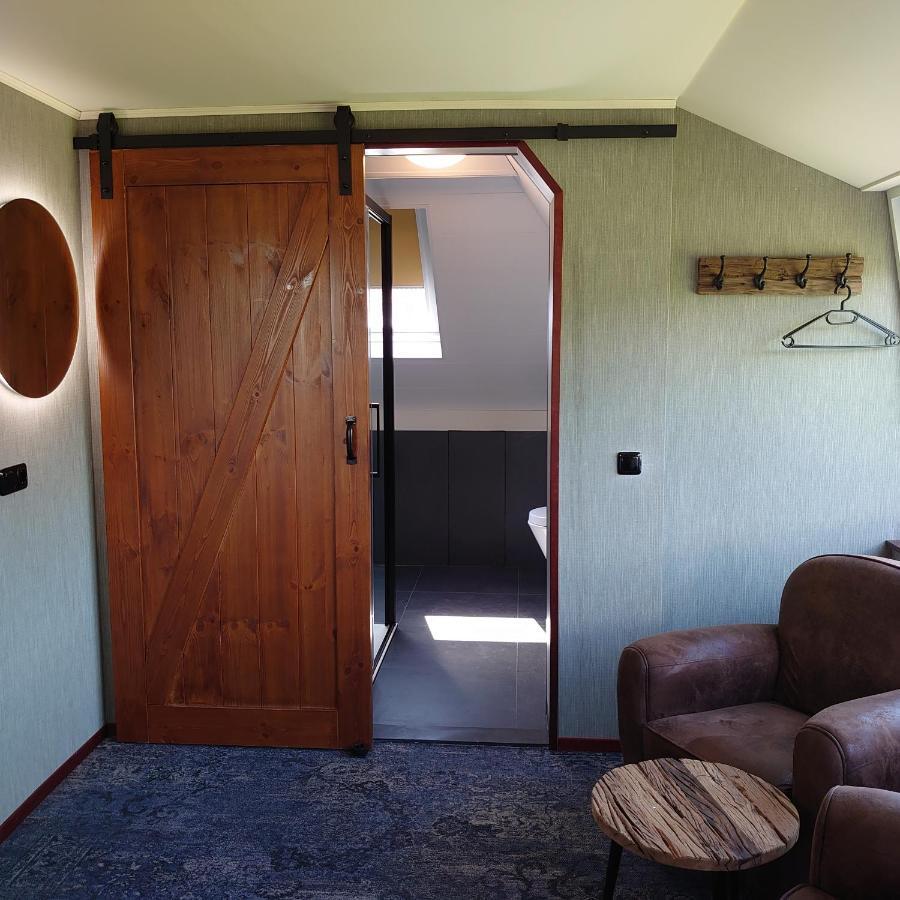 De Cyprian Bed & Breakfast Kaard Εξωτερικό φωτογραφία