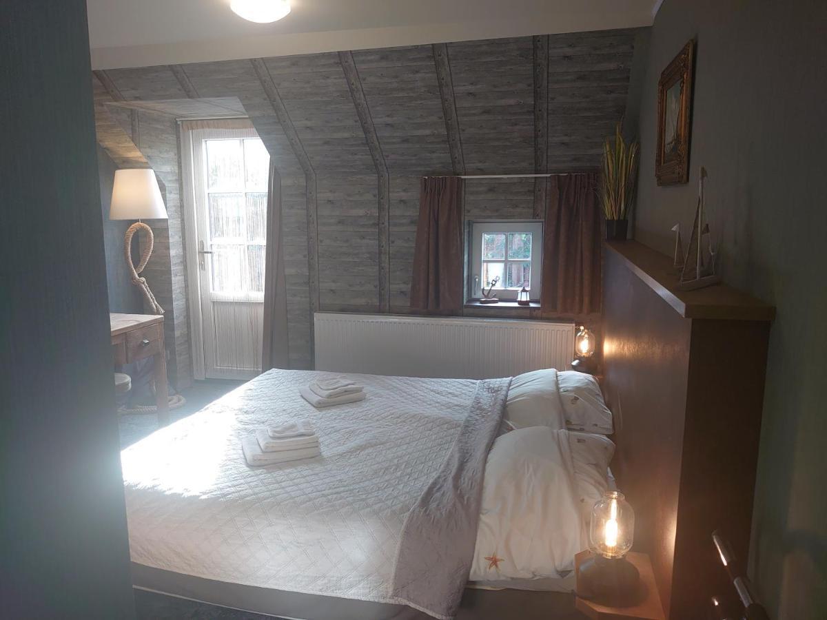 De Cyprian Bed & Breakfast Kaard Εξωτερικό φωτογραφία
