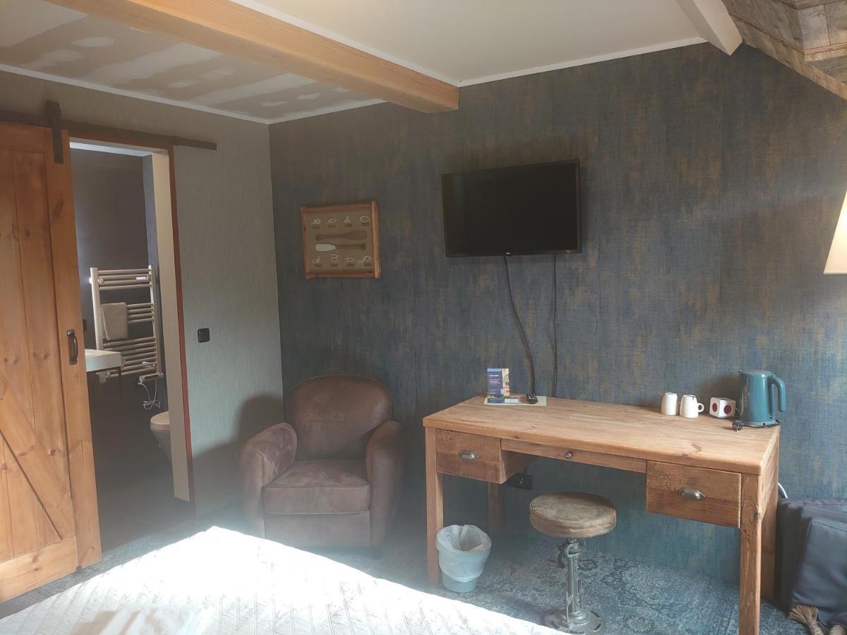 De Cyprian Bed & Breakfast Kaard Εξωτερικό φωτογραφία